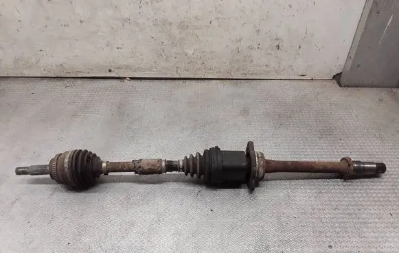 Toyota Avensis T250 Front driveshaft
