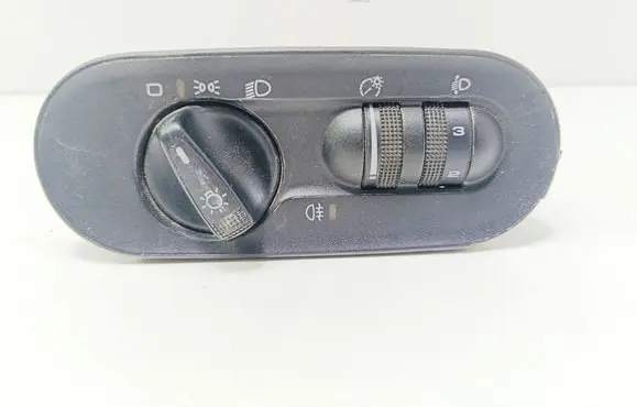 Seat Alhambra (Mk1) Light switch 7M1941531L