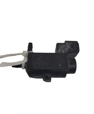 Volvo XC90 Turbo solenoid valve 2224010 02T343 30611668