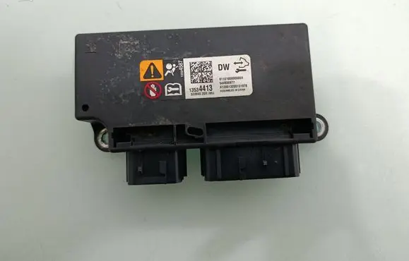 Buick Encore GX I Airbag control unit/module 13534413