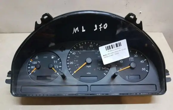 Mercedes-Benz ML W163 Speedometer (instrument cluster) A1635407711