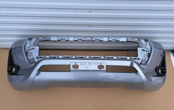Toyota Hilux VIII Front bumper 521190KK50