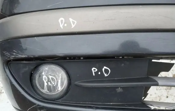 Renault Laguna II Front bumper lower grill