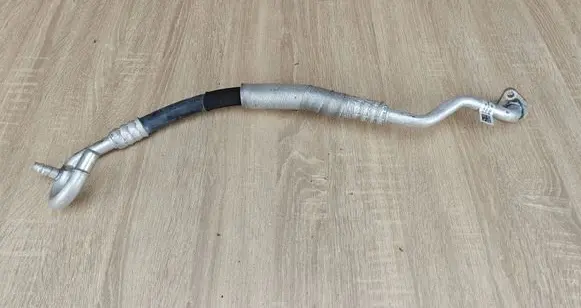 Audi Q5 SQ5 8R Air conditioning (A/C) pipe/hose 8T0260707A