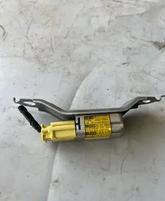 Toyota Prius (NHW20) Airbag deployment crash/impact sensor 8983347030 1879000912