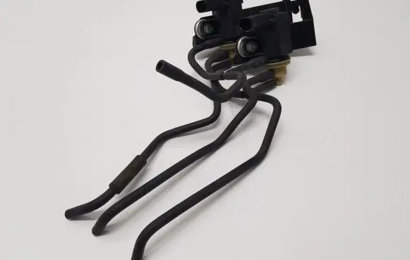 Skoda Fabia Mk3 (NJ) Turbo solenoid valve 1K0906627B 4011464A 6C0906287A