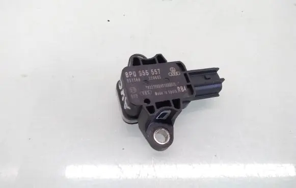 Audi A3 S3 8P Airbag deployment crash/impact sensor 8P0955557