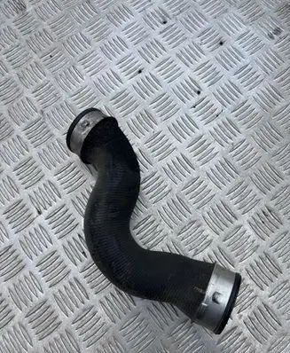 Volkswagen Touran I Intercooler hose/pipe 