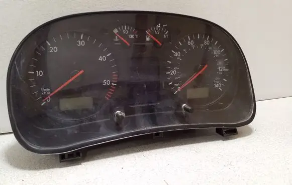 Volkswagen Golf IV Speedometer (instrument cluster)