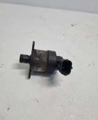 Opel Vectra C Fuel pressure regulator 0928400651 7531920039
