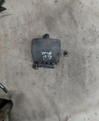 Vacuum valve