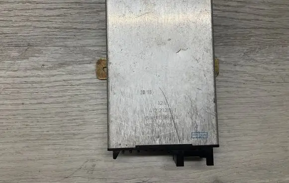 Mercedes-Benz E W124 Engine control unit/module 0055450532