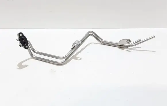 Coolant pipe/hose