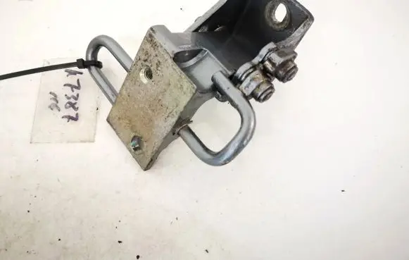 Porsche Cayenne (9PA) Rear door lower hinge 7l0833412