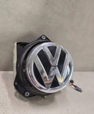 Volkswagen e-Golf Tailgate handle with camera 5G0827469S