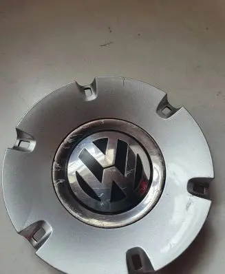 Volkswagen PASSAT B6 Original wheel cap 3C0601149