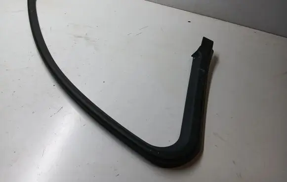 Porsche Macan (95B) Other front door trim element 95B867609
