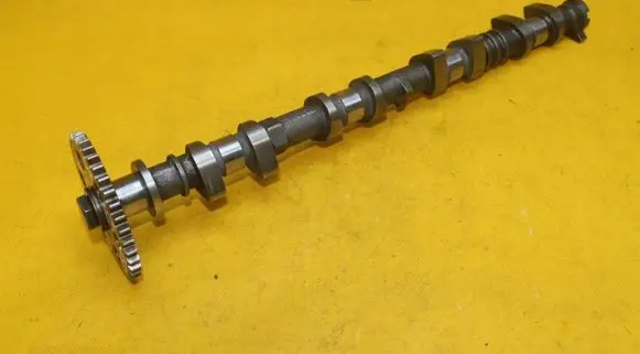 Mazda 6 Camshaft lf17421