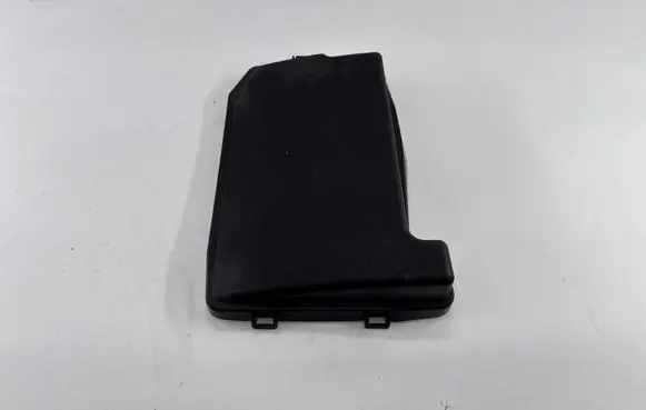 Toyota Prius (XW30) Fuse box cover 8266247150