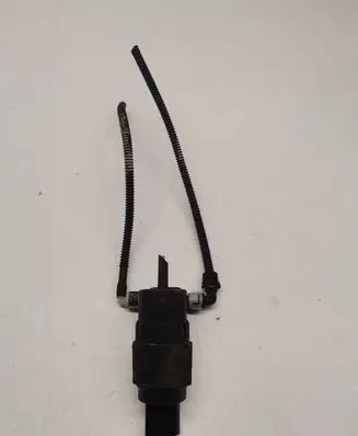 Porsche Macan (95B) Windshield washer fluid level sensor 