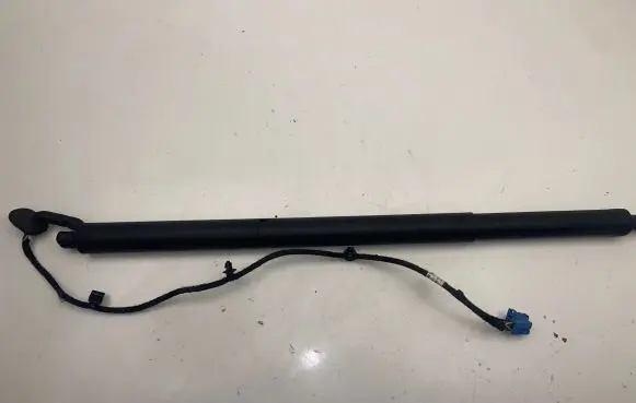 Mercedes-Benz GLC X253 C253 Tailgate strut A1568900130 967959