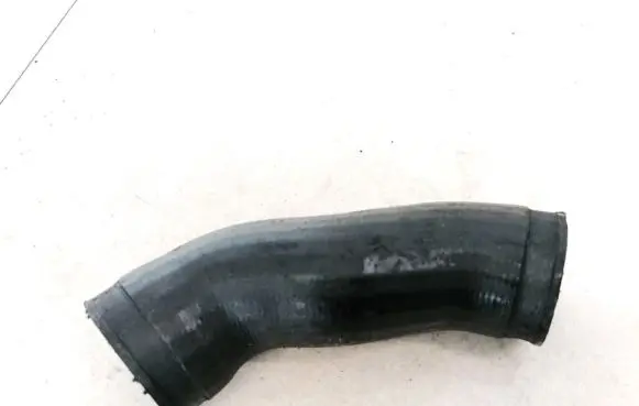 BMW 5 E39 Intercooler hose/pipe 11612249669d 11.61-2249669-d