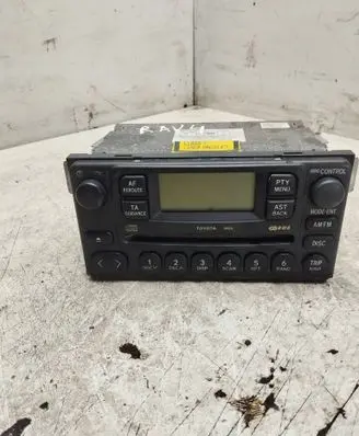 Toyota RAV 4 (XA20) Radio/CD/DVD/GPS head unit 8612042061 68298 CQTT3070AA