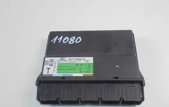Ford Mondeo Mk III Central body control module 3S7T-15K600-TB