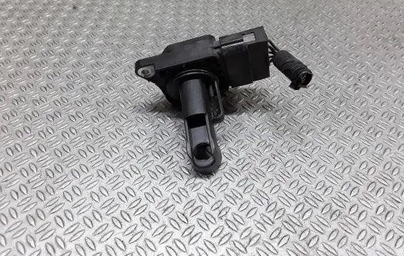 Mazda 5 Mass air flow meter 1974002010