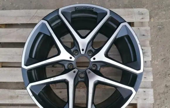 Mercedes-Benz G W463 2nd Gen R21 alloy rim A4634011900