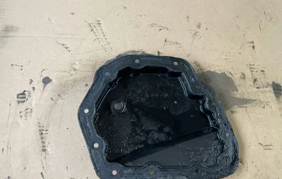 Renault Trafic III (X82) Oil sump 111110249R