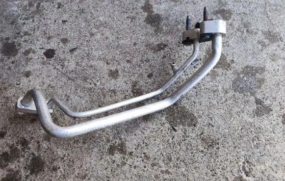 Chrysler 300 - 300C Air conditioning (A/C) pipe/hose
