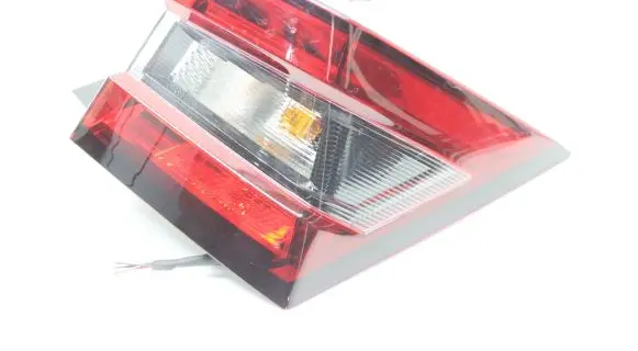 Nissan Juke II F16 Rear/tail lights 265506PA1B