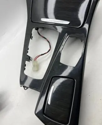 BMW 5 F10 F11 Ashtray (front) 9241714