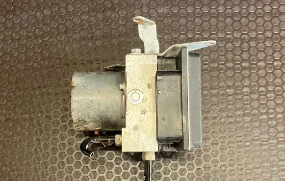 BMW X1 E84 ABS Pump 6795186 6795187 34516795186