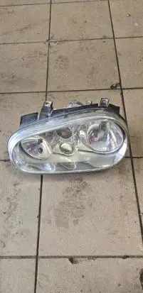 Volkswagen Golf IV Headlight/headlamp 1J1941015C 67736930