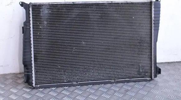 BMW X3 F25 Coolant radiator 7823567 0073A 73912311