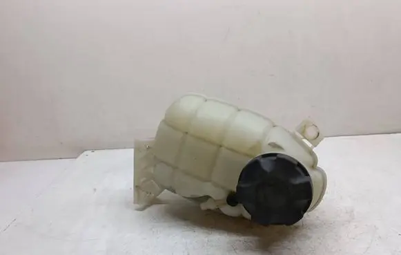 BMW 1 F20 F21 Coolant expansion tank/reservoir 7609468