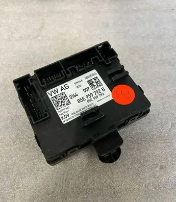 Audi A4 S4 B9 8W Door control unit/module 85E959792B