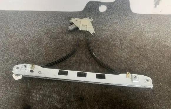 Renault Master III Rear door window regulator with motor