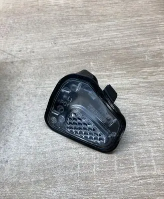 Volkswagen PASSAT CC Mirror indicator light 3C8945291 ZSB544275