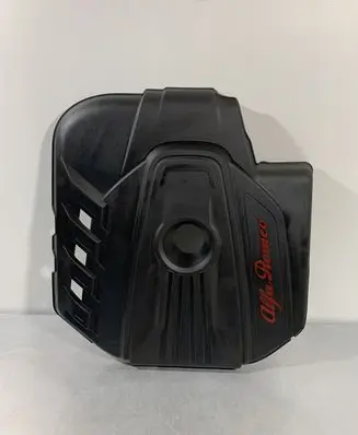 Alfa Romeo Stelvio Engine cover (trim)