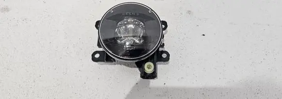 Renault Captur Front fog light 261507170R 90087757 89250401