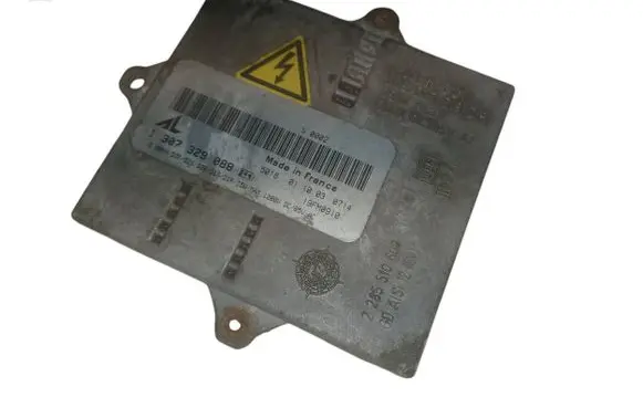 Mercedes-Benz C W203 Headlight ballast module Xenon 1307329088 2285510600