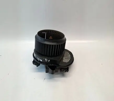 Mercedes-Benz CLA C117 X117 W117 Heater fan/blower A2469064200 A2469064100