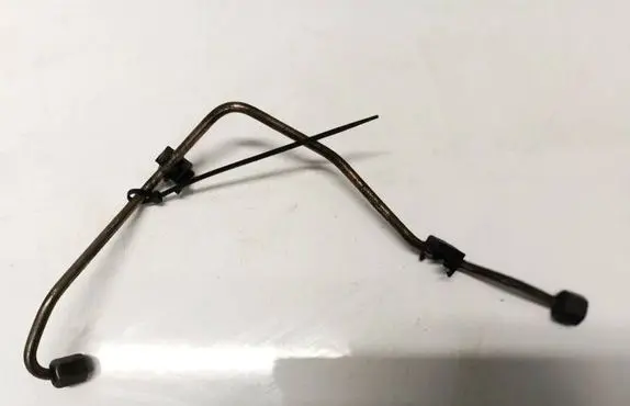 Mazda 3 I Fuel line pipe 