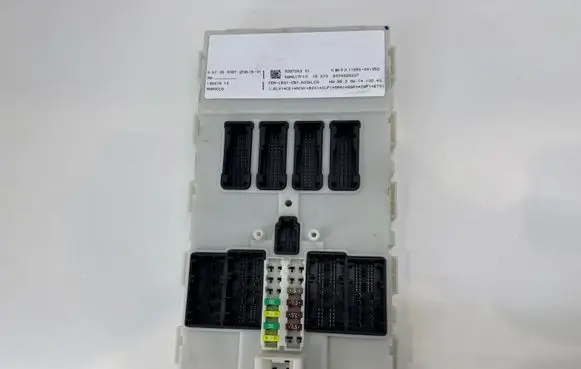 BMW 4 F32 F33 Central body control module 9387263