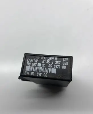 BMW 3 E36 Window wiper relay 61358357068