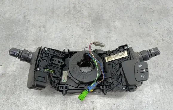 Renault Scenic II - Grand scenic II Wiper turn signal indicator stalk/switch 61880051
