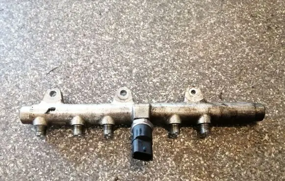 Alfa Romeo 147 Fuel main line pipe 0445214016 0281002405